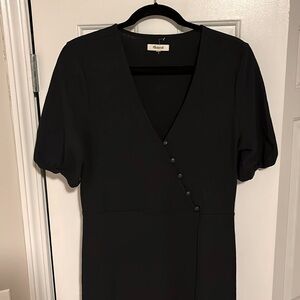 Perfect condition. Madewell black wrap dress with Buttons. Size L.